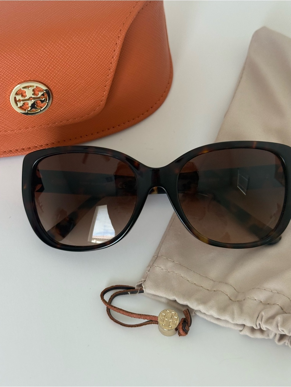 Tory Burch Tortoiseshell Square Sunglasses with Brown Gradient Lenses